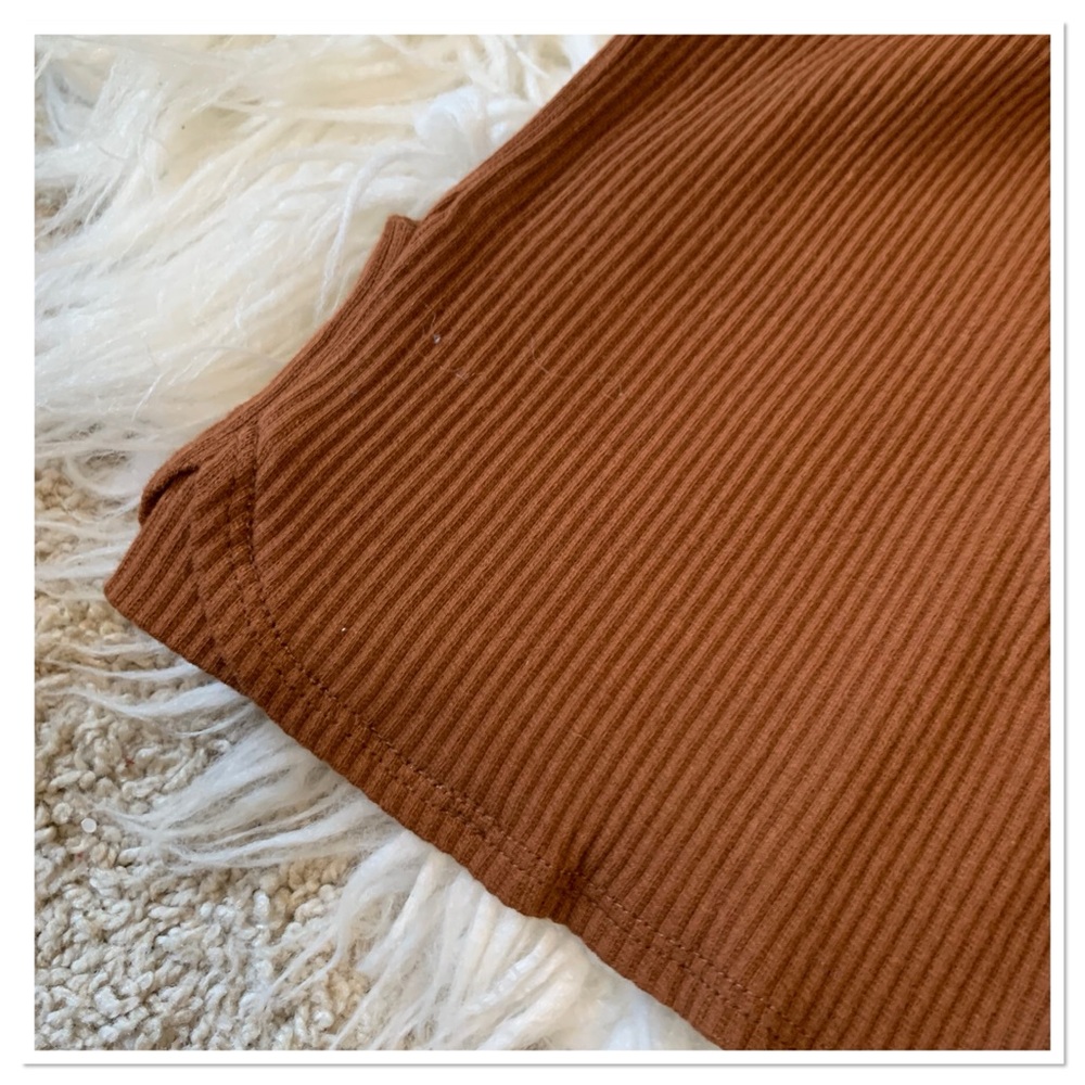 RIVIR Ribbed Lounge Set Brown Size Small - Picture 3 of 9